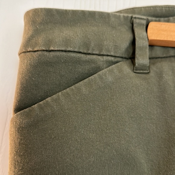 OLD NAVY SIZE 22 olive green high rise pixie pants - Picture 2 of 4
